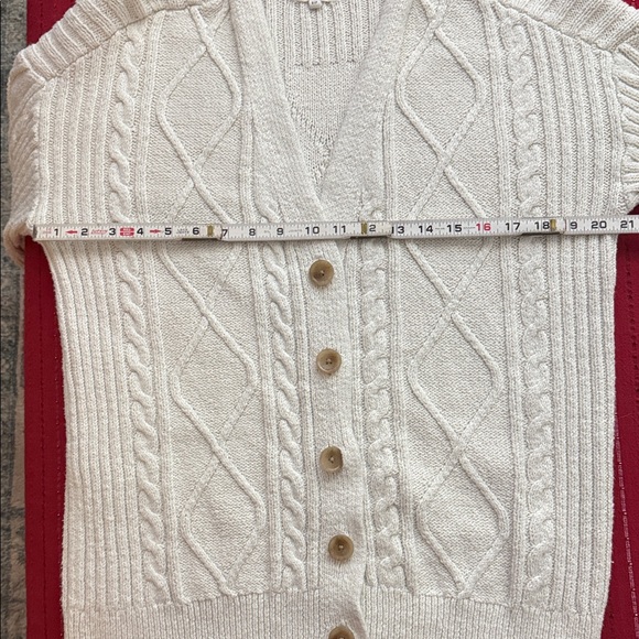 Aerie Oversized Women's Cream Cable Knit Button-down Cardigan Sweater Size L - Picture 2 of 8